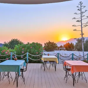 Lacitrus And Kaş