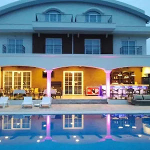 Sarban Otel